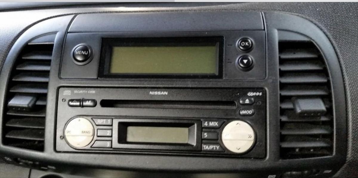 Nissan Micra K12 and C+C (20052010) Double DIN car radio fascia adapt